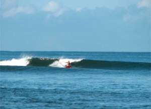 surfing left break Playa la Saladita Mexico